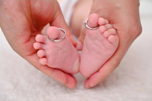 山南宝宝怎么判断长牙发烧